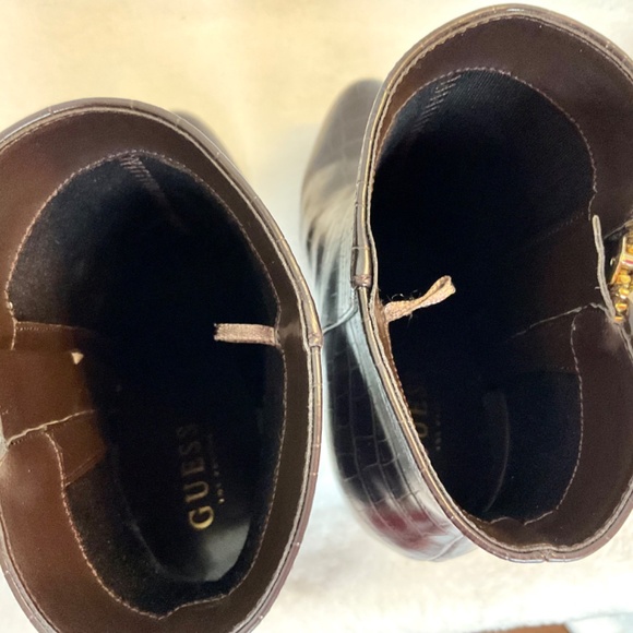 R GUESS Dark Brown Lapse Faux Leather Croc Stiletto High Heel Ankle Boot sz  8M - Picture 8 of 13